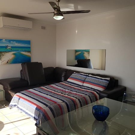 Acushla Accommodation Esplanade Living Self Check-In Self Check-Out West Beach Экстерьер фото