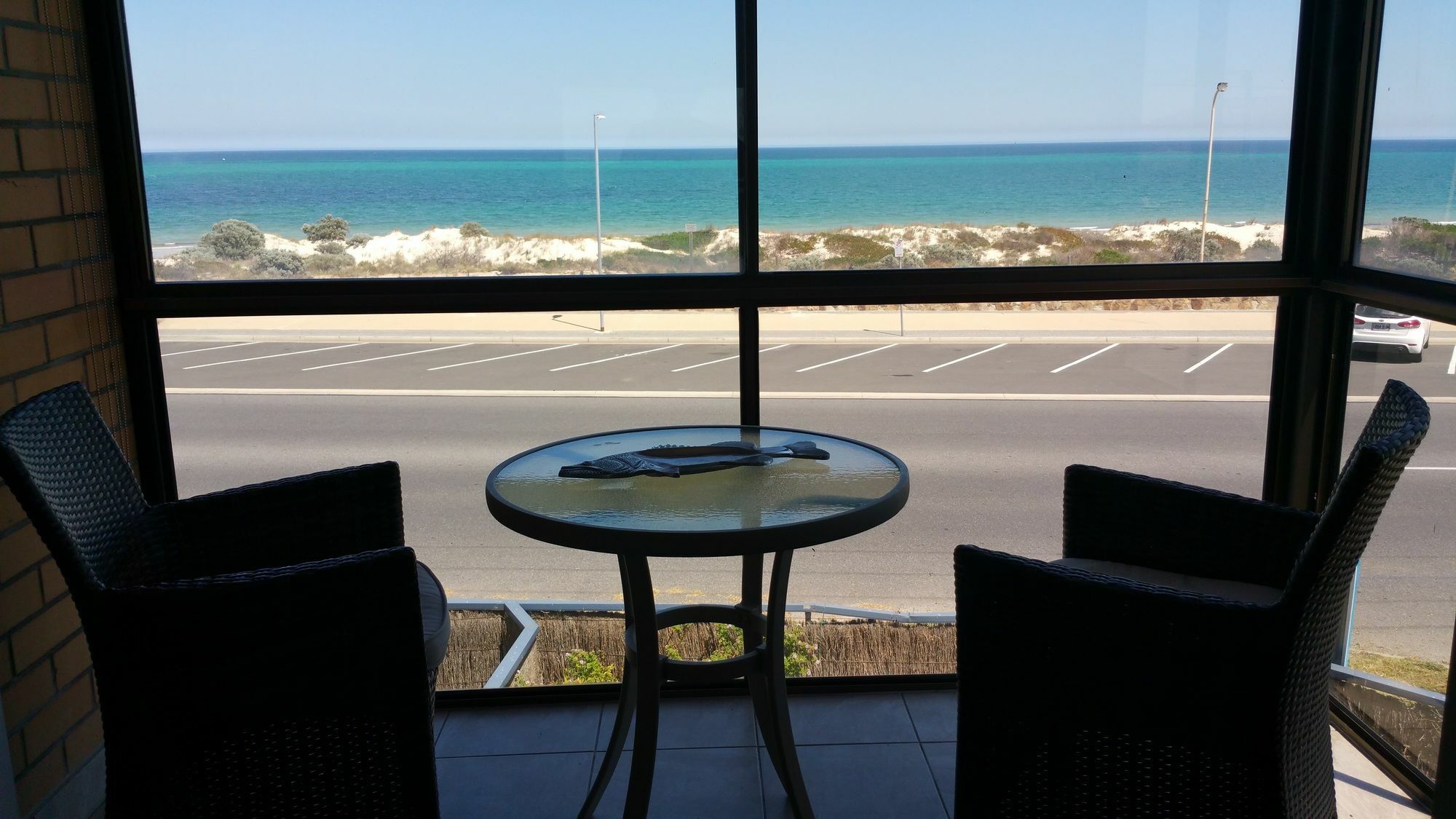 Acushla Accommodation Esplanade Living Self Check-In Self Check-Out West Beach Экстерьер фото