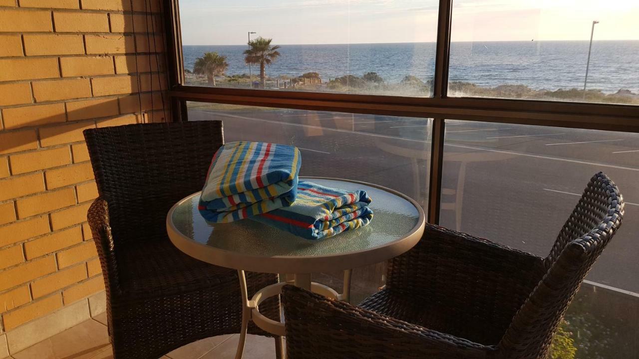 Acushla Accommodation Esplanade Living Self Check-In Self Check-Out West Beach Экстерьер фото